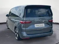 Używany VW T7 150 KM (110 kW) 2025 Szary Van