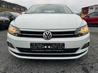 Gebraucht VW Polo Comfortline 65 PS (47 kW) 2019 Weiß Limousine