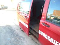 Gebraucht Mercedes Vito 136 PS (100 kW) 2016 Jupiterrot Van