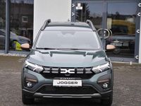 Neu Dacia Jogger Extreme 110 PS (80 kW) 2025 Zedergrün Van / Kleinbus