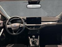 Neu Ford Focus Titanium 125 PS (91 kW) 2025 Silber Limousine