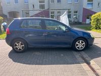 Gebraucht VW Golf V 105 PS (77 kW) 2005 Blau Kleinwagen