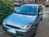 Gebraucht Ford Focus 116 PS (85 kW) 2000 Blau Kombi