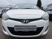 Gebraucht Hyundai i20 Edition 86 PS (63 kW) 2013 Weiß Kleinwagen