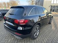 Gebraucht Mercedes GLC300 245 PS (180 kW) 2022 Schwarz SUV