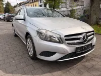 Gebraucht Mercedes A180 122 PS (89 kW) 2014 Silber Limousine