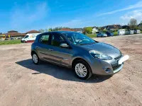 Gebraucht Renault Clio III Dynamique 75 PS (55 kW) 2009 Grau Limousine