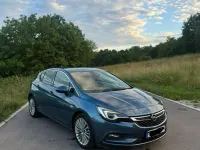 Gebraucht Opel Astra Innovation 136 PS (100 kW) 2015 Blau Limousine