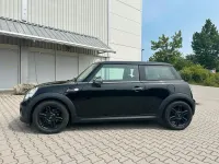 Gebraucht Mini ONE 98 PS (72 kW) 2013 Schwarz Kleinwagen