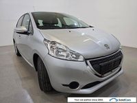 Gebraucht Peugeot 208 82 PS (60 kW) 2015 Grau Kleinwagen