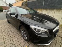 Gebraucht Mercedes CLA180 122 PS (89 kW) 2016 Schwarz Limousine