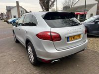 Gebraucht Porsche Cayenne 245 PS (180 kW) 2012 Grau SUV