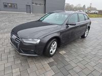 Gebraucht Audi A4 Ambiente 177 PS (130 kW) 2013 Lavagrau perleffekt Kombi