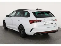 Gebraucht Skoda Octavia RS 200 PS (147 kW) 2024 Moonweißmetallic Kombi