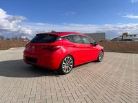 Gebraucht Opel Astra Innovation 150 PS (110 kW) 2015 Rot Limousine