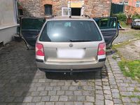 Usata VW Passat 150 CV (110 kW) 2004 Oro Station wagon