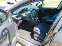 Gebraucht Peugeot 208 Style 83 PS (61 kW) 2018 Grau Kleinwagen