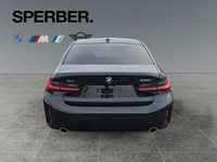 Gebraucht BMW 330 Performance 258 PS (189 kW) 2025 Schwarz Limousine