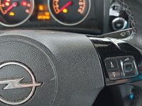 Gebraucht Opel Zafira 140 PS (102 kW) 2011 Silber Van / Kleinbus