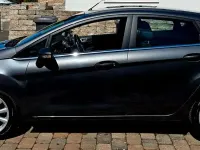Gebraucht Ford Fiesta Titanium 101 PS (74 kW) 2016 Grau Kleinwagen