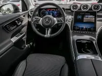 Gebraucht Mercedes 200 Advanced Plus 204 PS (150 kW) 2025 SUV
