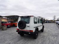 Gebraucht Mercedes G300 184 PS (135 kW) 2011 Weiß SUV