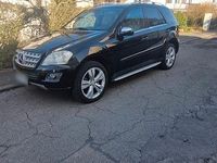 Gebraucht Mercedes ML350 231 PS (169 kW) 2010 Schwarz SUV