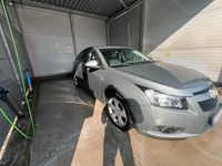 Gebraucht Chevrolet Cruze 144 PS (105 kW) 2011 Grau Limousine