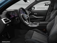 Gebraucht BMW 330e Performance 292 PS (214 kW) 2025 Blau Kombi