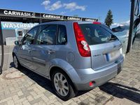 Gebraucht Ford Fiesta 80 PS (58 kW) 2006 Blau Kleinwagen