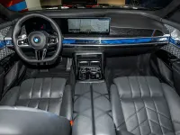 Gebraucht BMW 740 M Sport 286 PS (210 kW) 2025 Schwarz Limousine