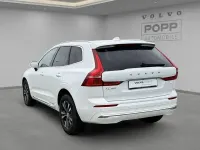 Gebraucht Volvo XC60 Core 398 PS (292 kW) 2024 Crystal white / metallic SUV