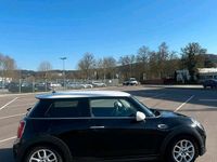 Gebraucht Mini Cooper 136 PS (100 kW) 2015 Schwarz Kleinwagen