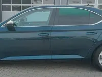 Gebraucht Skoda Superb Active 150 PS (110 kW) 2015 Blau Limousine