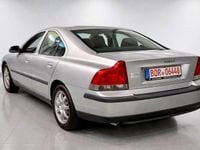 Gebraucht Volvo S60 140 PS (102 kW) 2001 Silber Limousine