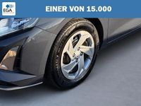 Gebraucht Hyundai i20 Essential 101 PS (74 kW) 2024 Metallic Kleinwagen