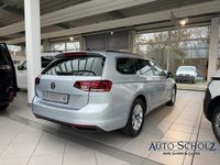 Gebraucht VW Passat Business 150 PS (110 kW) 2022 Silber Kombi