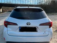 Gebraucht Toyota Corolla 196 PS (144 kW) 2024 Grau Kombi