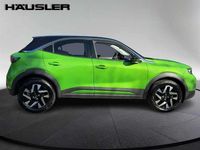 Gebraucht Opel Mokka Elegance 131 PS (96 kW) 2022 Matcha grün (metallic) SUV