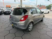 Gebraucht Opel Corsa Edition 69 PS (50 kW) 2010 Kleinwagen