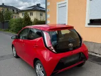 Gebraucht Toyota Aygo 70 PS (51 kW) 2016 Rot Kleinwagen