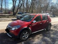 Gebraucht Dacia Sandero Stepway 84 PS (61 kW) 2012 Rot Kleinwagen