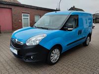 Second-hand Opel Combo 120 CP (88 kW) 2015 Albastru Monovolum