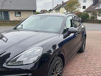 Second-hand Porsche Cayenne 340 CP (250 kW) 2017 Negru SUV