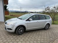 Gebraucht Ford Focus Trend 95 PS (69 kW) 2011 Silber Limousine