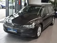 Gebraucht VW Passat 150 PS (110 kW) 2021 Grau Kombi