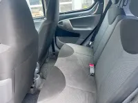Gebraucht Toyota Aygo 70 PS (51 kW) 2007 Silber Kleinwagen