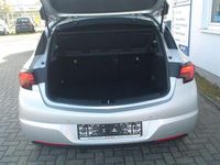 Gebraucht Opel Astra Elegance 122 PS (89 kW) 2020 Silber Limousine