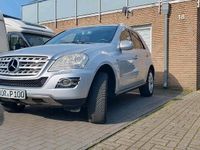 Gebraucht Mercedes ML300 2010 Silber SUV