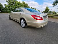 Gebraucht Mercedes CLS350 265 PS (194 kW) 2011 Gold Limousine